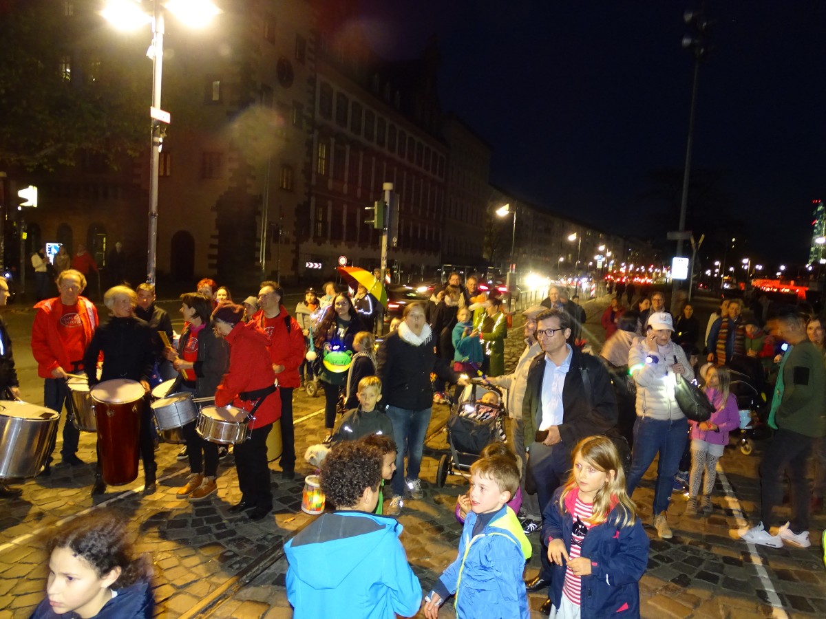 InklusiverLaternenlauf_Frankfurt2.jpg